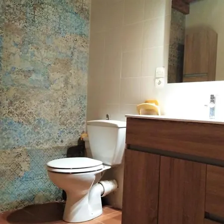 Casa Con Piscina En Santa Leocadia Sainte-Leocadie