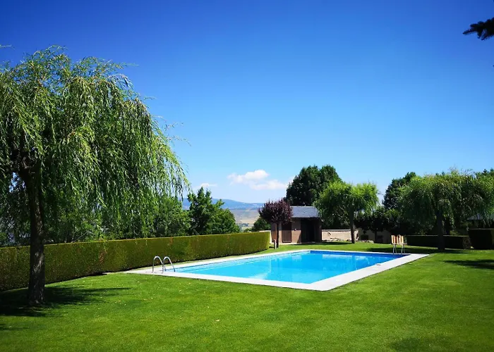 Ferienhaus Casa Con Piscina En Santa Leocadia
